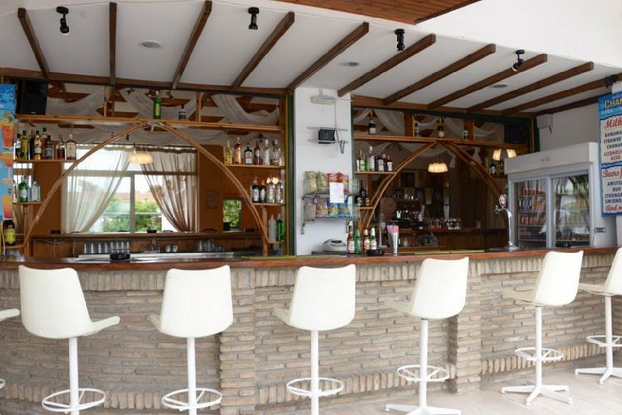 Trabukos Beach Complex (Adults Only) Kávos Dış mekan fotoğraf